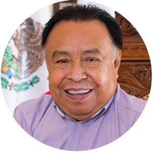 Dr. Juan Martínez Flores